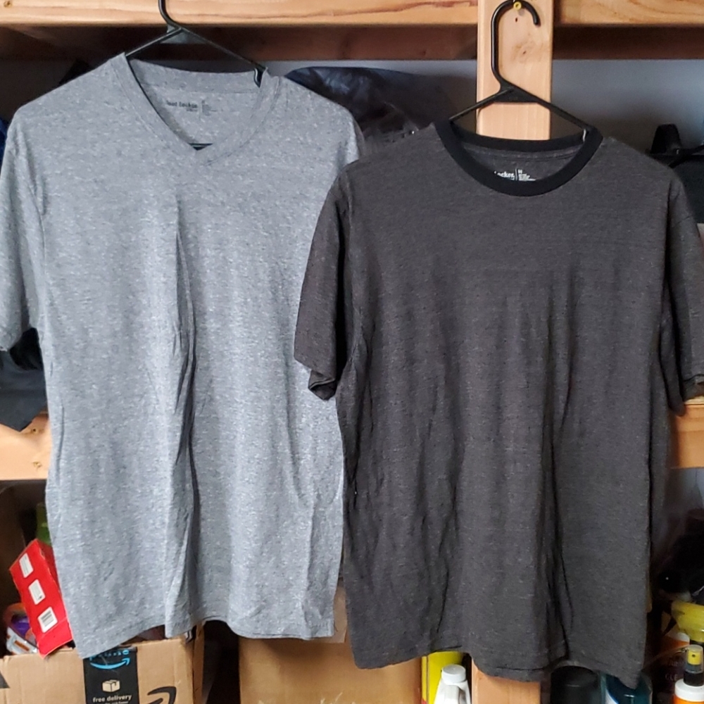 2 men's foot locker t-shirts
